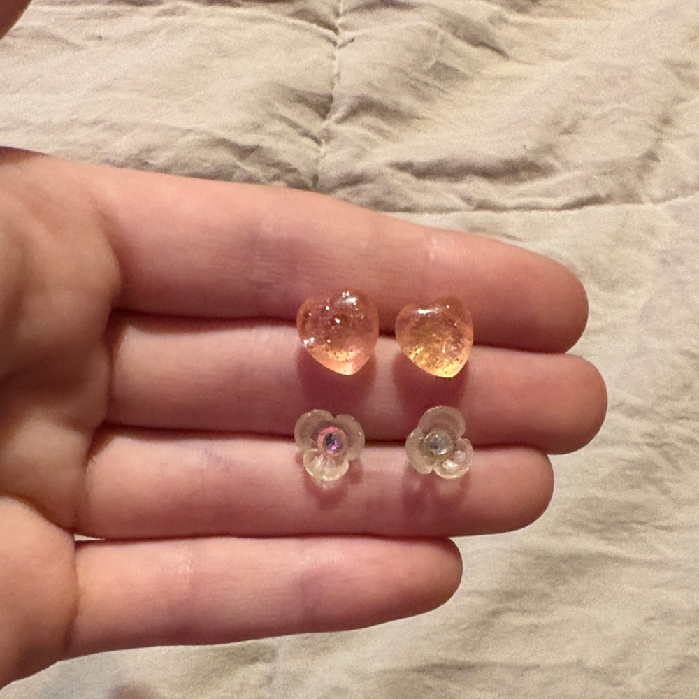 4 for 18$ 🔥 Sparkling Pink Heart and Clear Flower Stud Earring Set